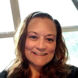 Meet your Posher, Renee